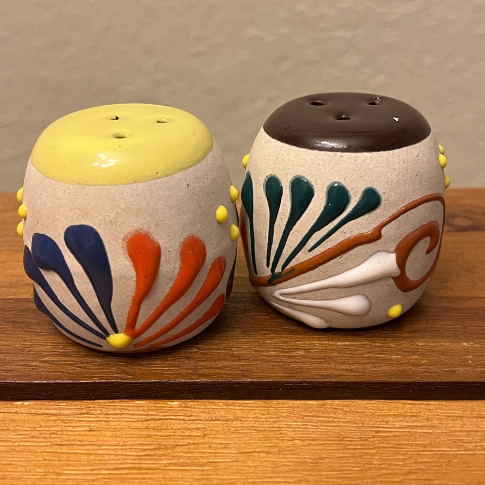 Vintage Hand-Painted Ceramic Salt & Pepper Shakers Boho Floral Design – 3” Tall - Picture 2 of 6